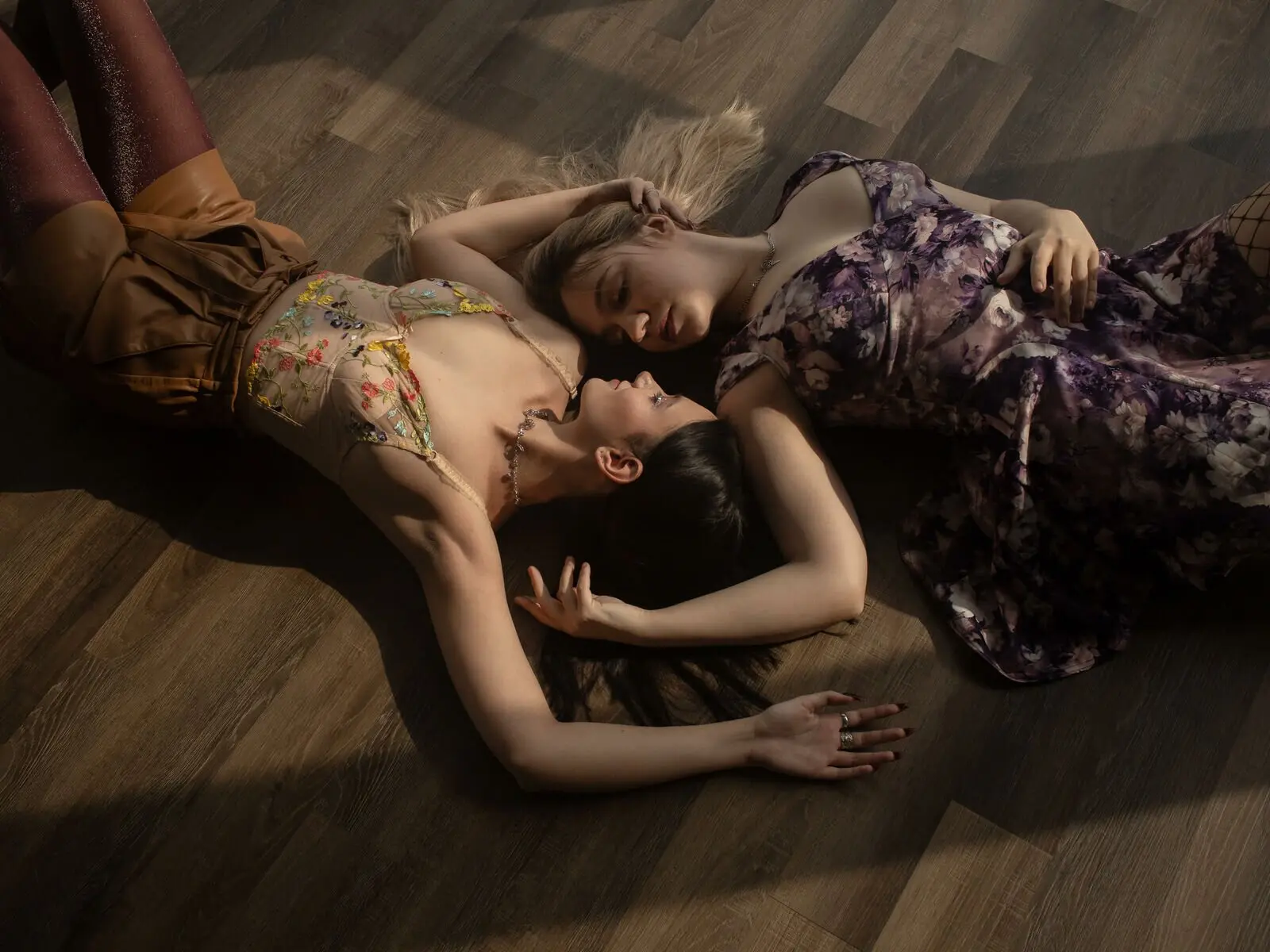 View more of AlexFlowers