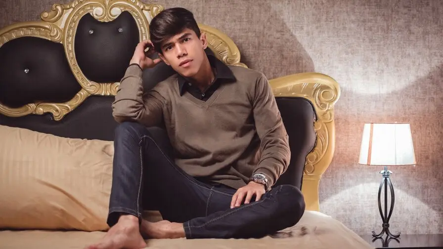 View more of AlexandrosLewis