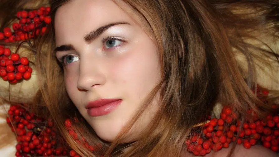 View more of AliseeMoon