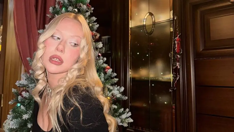 View more of AprilChambers