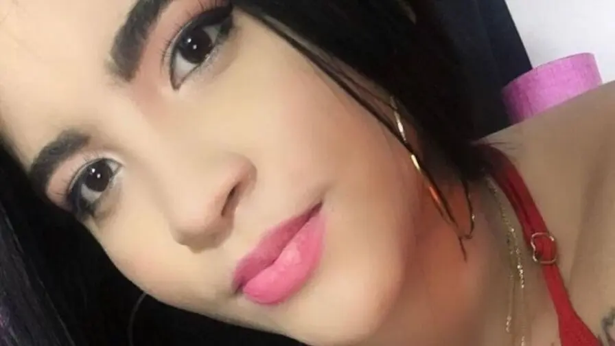 View more of DaniellaRuiz