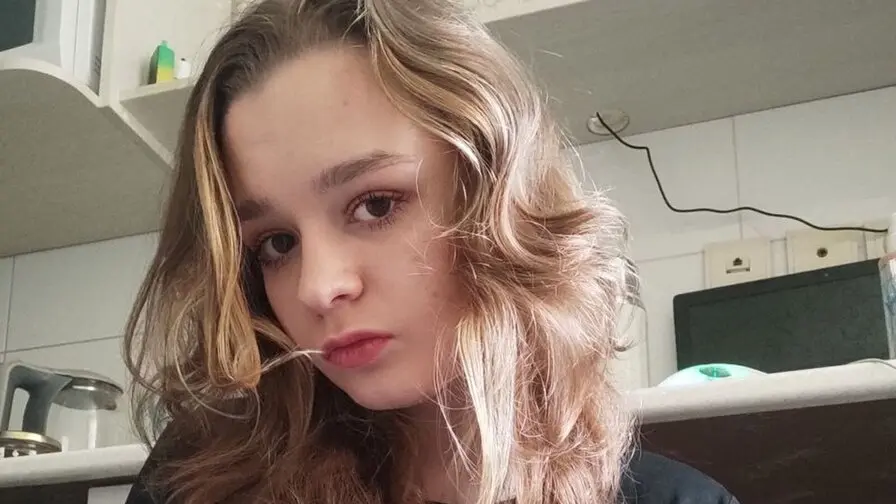 View more of EleonoreMathson