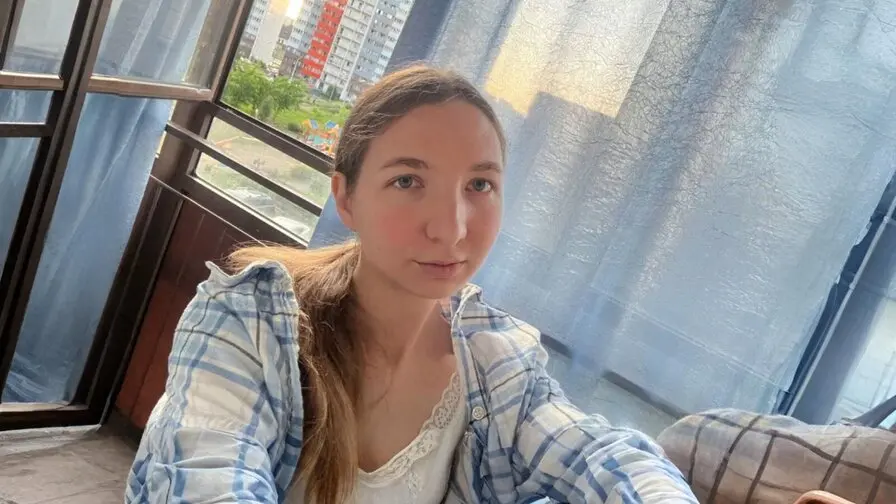 View more of ElliaMirr