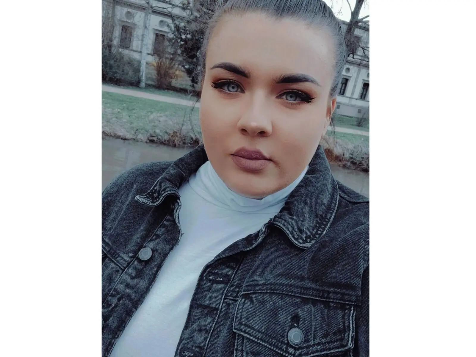 View more of GiselleSparkle