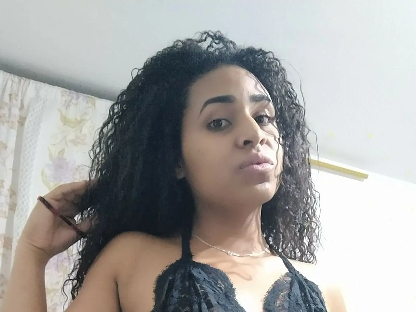 View more of GlayDulce