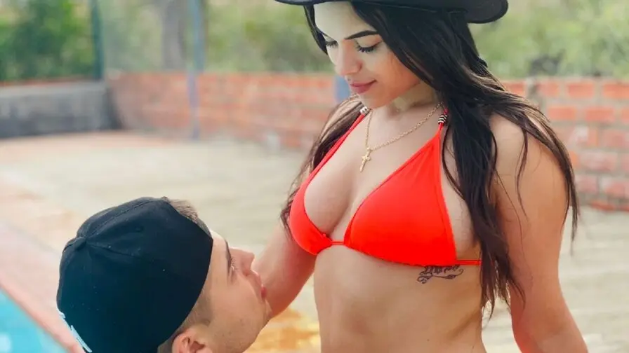 View more of SabrinaAndJorge