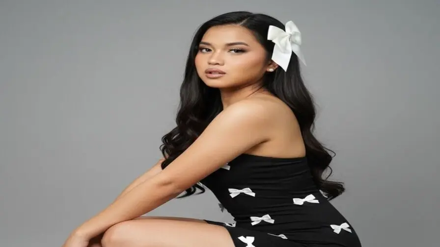 View more of YllonaOganda